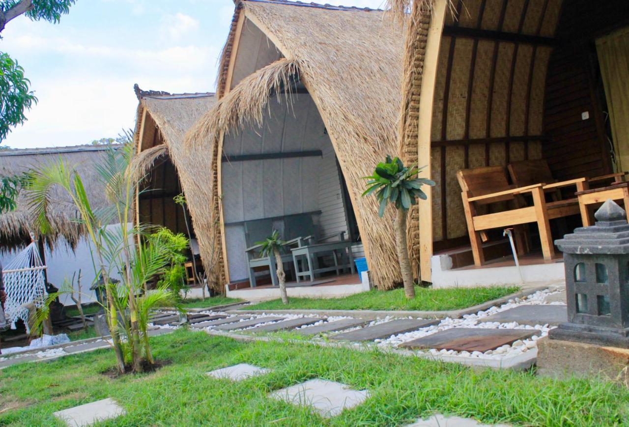 Gili Inlander Hotel Gili Trawangan Buitenkant foto